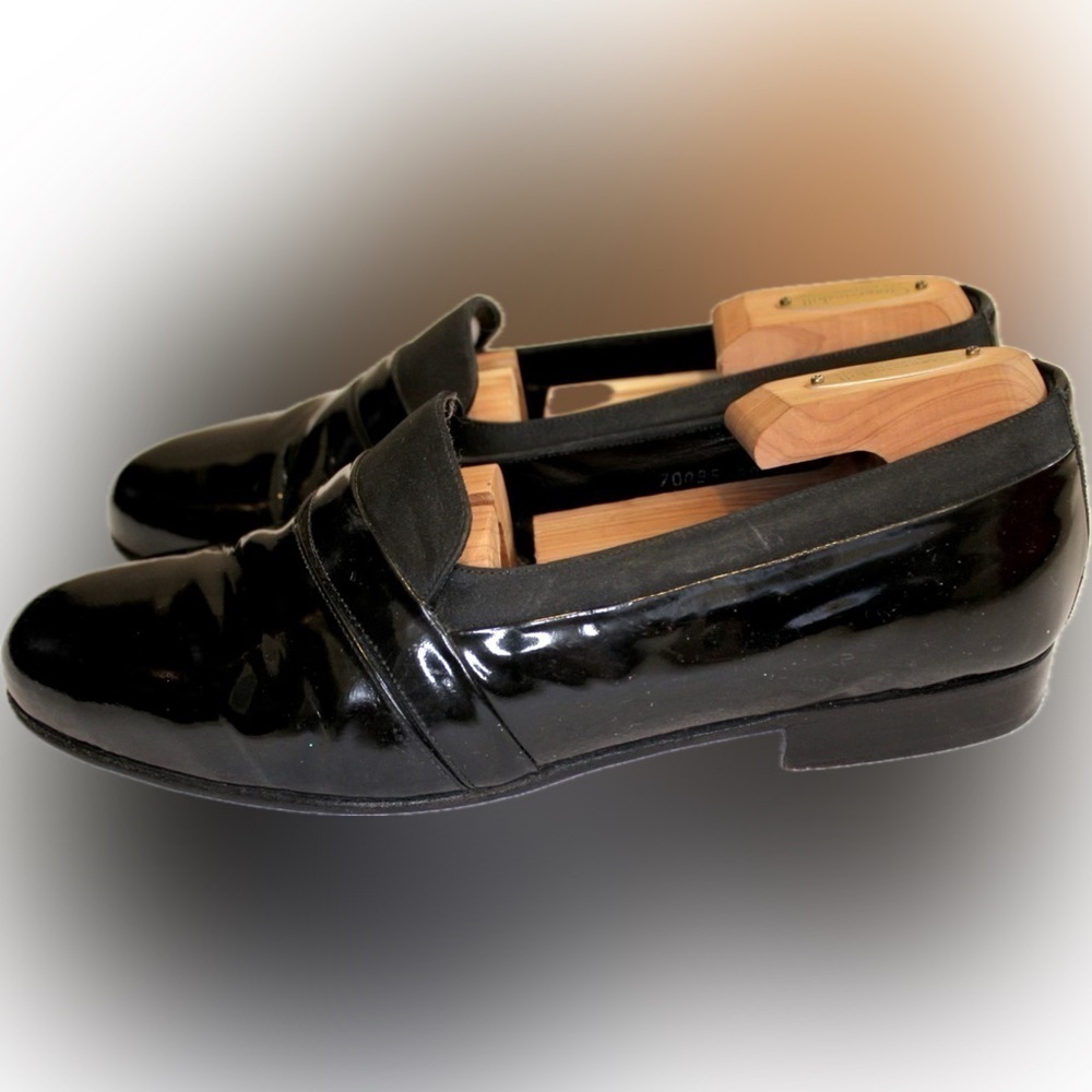Mezlan - handmade in Italy. Patent leather dress shoes size 8.…